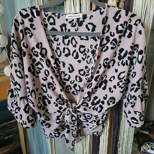 Newbury Kustom Blush Leopard Print Blouse. NWOT